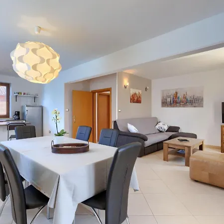 Pelko By Interhome Umag